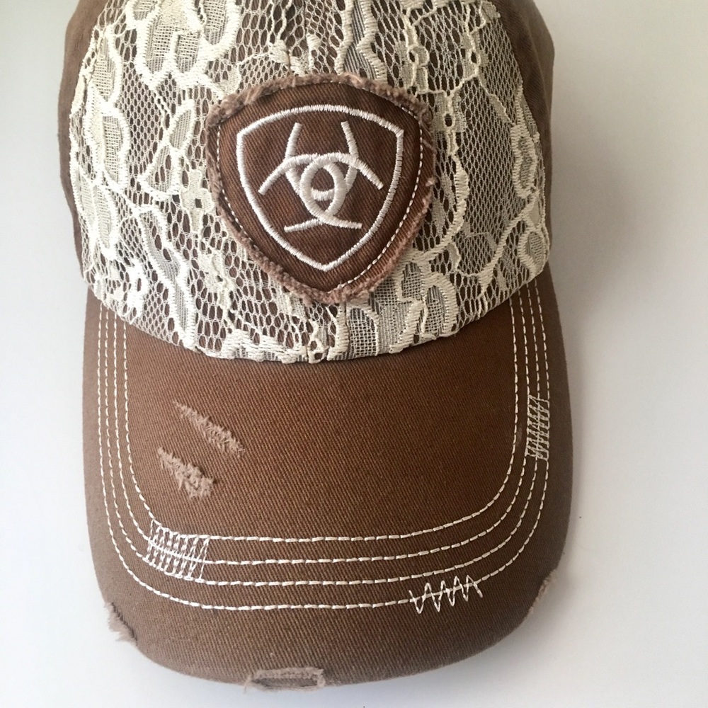 Women’s Ariat Cap NWOT